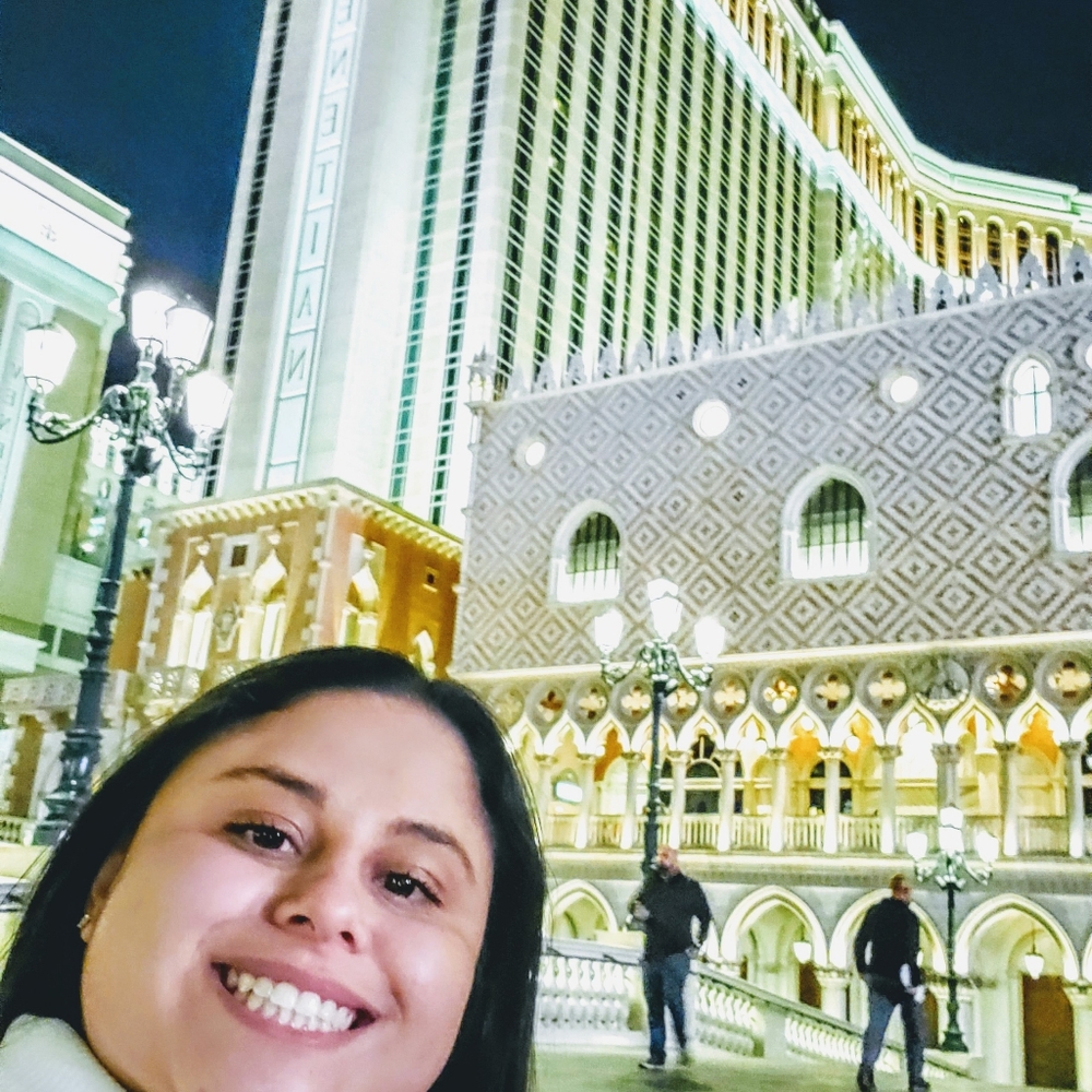 Meet your Posher, Anaisa